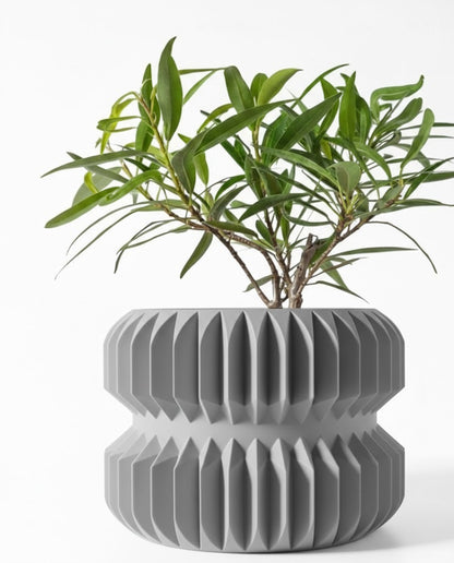 Der Pilas – 3D-Pflanztopf mit markantem Stufenprofil