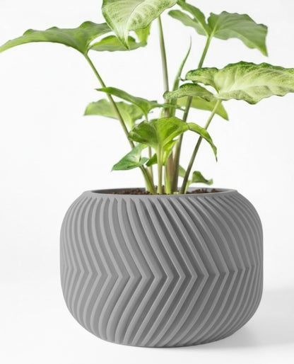 Der Ervon – 3D-Pflanztopf mit V-Rippen-Dynamik