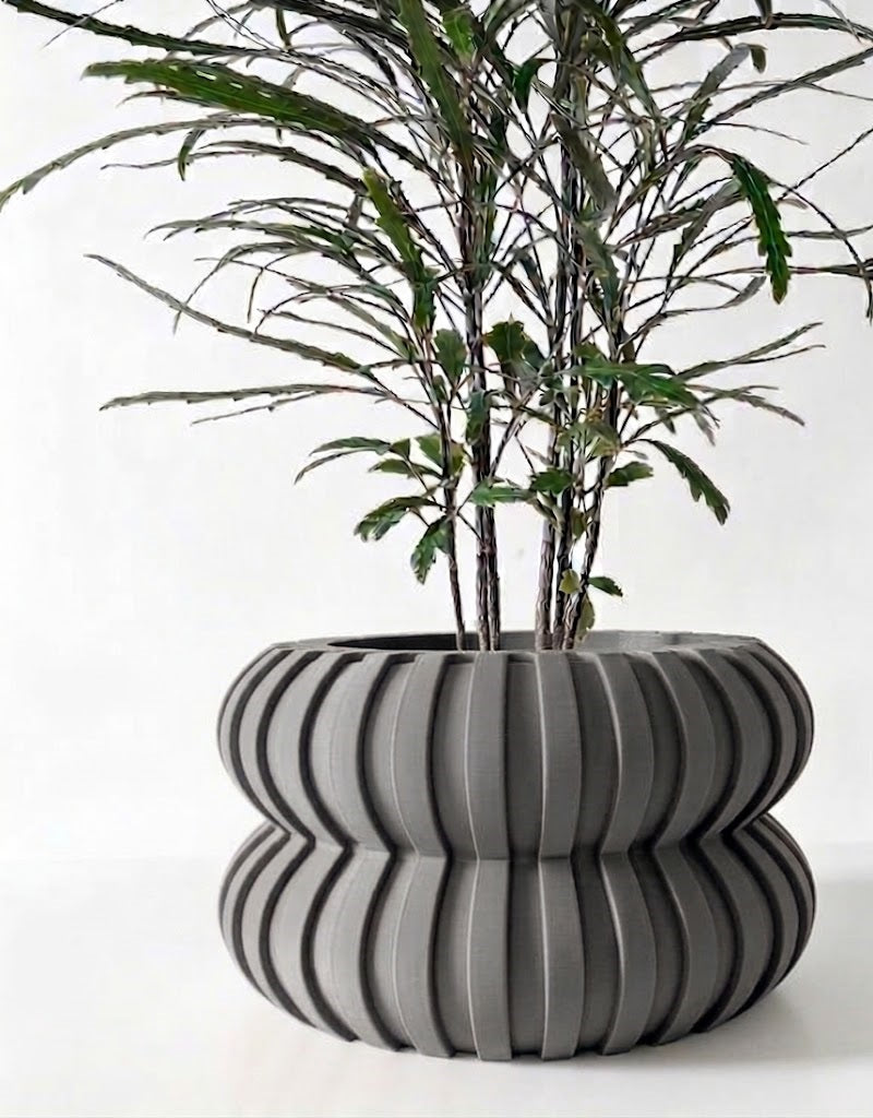Wali 3D Pflanztopf – Skulpturales Volumen mit futuristischer Textur