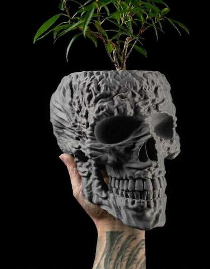 Totenkopf Pflanztopf – Makaber schön in 3D
