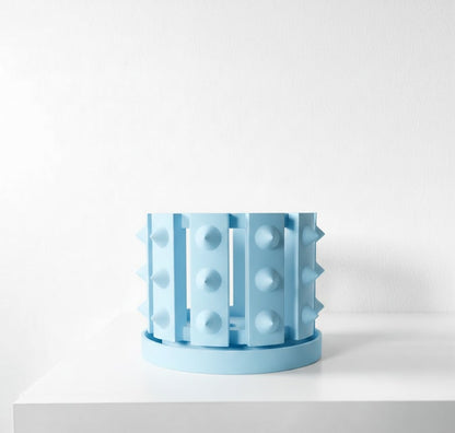 Irvox Pflanztopf – Unkonventioneller 3D-Orchideentopf mit markanter Noppenstruktur und Abtropfschale