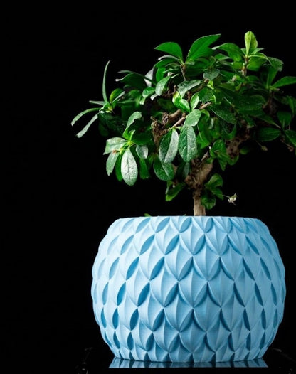 Scale – Der 3D Pflanztopf mit Schuppenstruktur und skulpturaler Eleganz