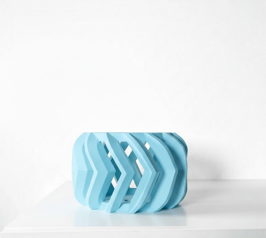 Garni Pflanztopf – Dynamischer 3D-Orchideentopf mit markanter Chevron-Struktur und Belüftungssystem