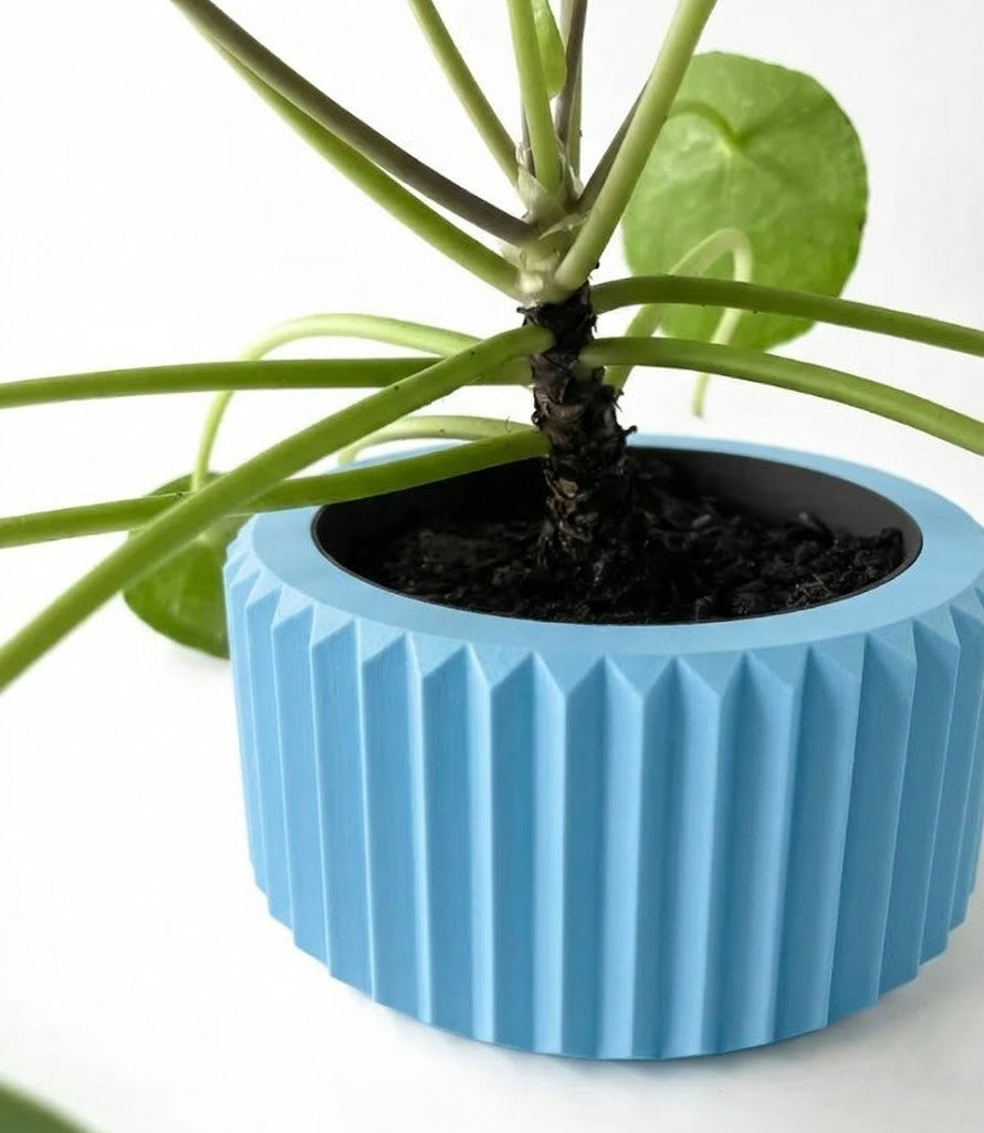 Rilas Pflanztopf – Eleganter 3D-Pflanztopf mit klarer Linienstruktur