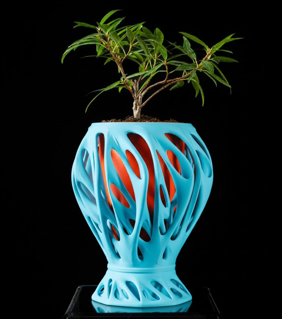 Mantis – Der organisch-geformte 3D Pflanztopf mit futurativem Look