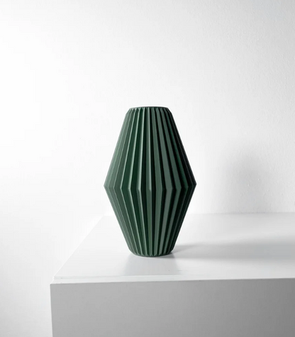 Vase „Hivara“ – Geometrische Eleganz in ihrer klarsten Form