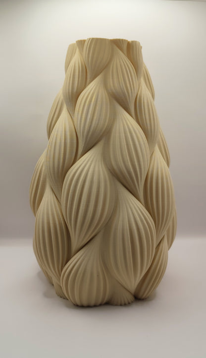 Vase „Ripple“ – Skulpturales Design trifft auf organische Eleganz