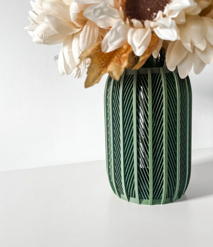 Vase „Inso-Vase“ – Moderne Dynamik in stilvoller Form