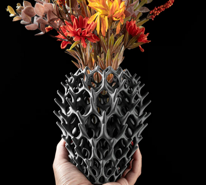 Vase "Invader Flower Vase" – Avantgarde für Mutige