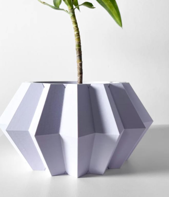 Pflanztopf „Jun“ – Geometrische Harmonie in 3D-Design