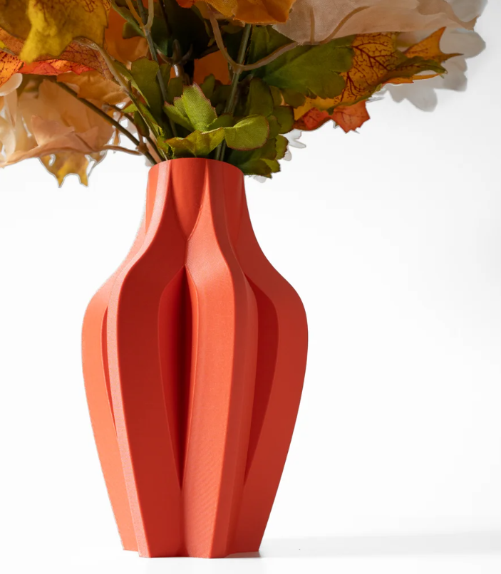 Vase „Kasia-Vase“ – Geometrische Eleganz in fließender Form
