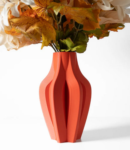 Vase „Kasia-Vase“ – Geometrische Eleganz in fließender Form