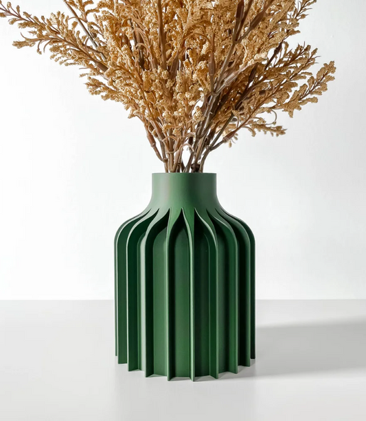 Vase „Kinsu-Kurzvase“ – Geradlinige Eleganz in skulpturaler Form