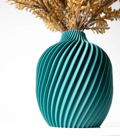 Vase „Kivan-Vase“ – Dynamik in Perfektion