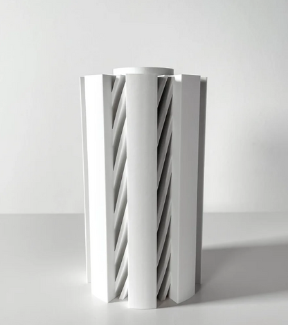Vase „Landis“ – Industrielle Eleganz in neuem Format