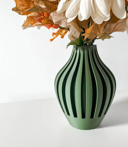 Vase „Leris-Vase“ – Harmonische Kurven in modernem Design