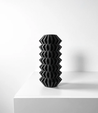 Vase „Lomo“ – Geometrie mit Charakter
