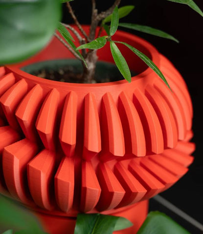 Luxira Planter Pot V2 – Geometrische Kraft im 3D-Design