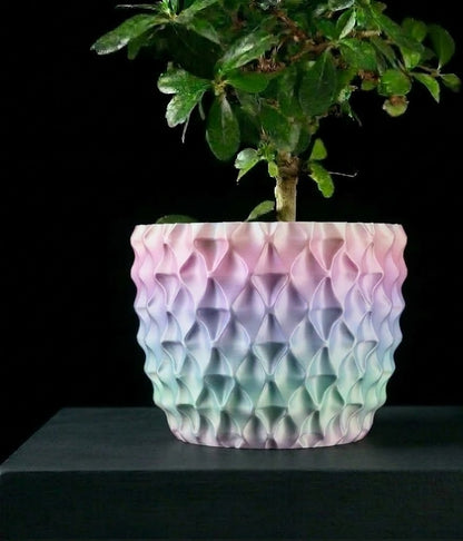 Tri-Wave Pflanztopf – Organische Wellen im futuristischen 3D-Look
