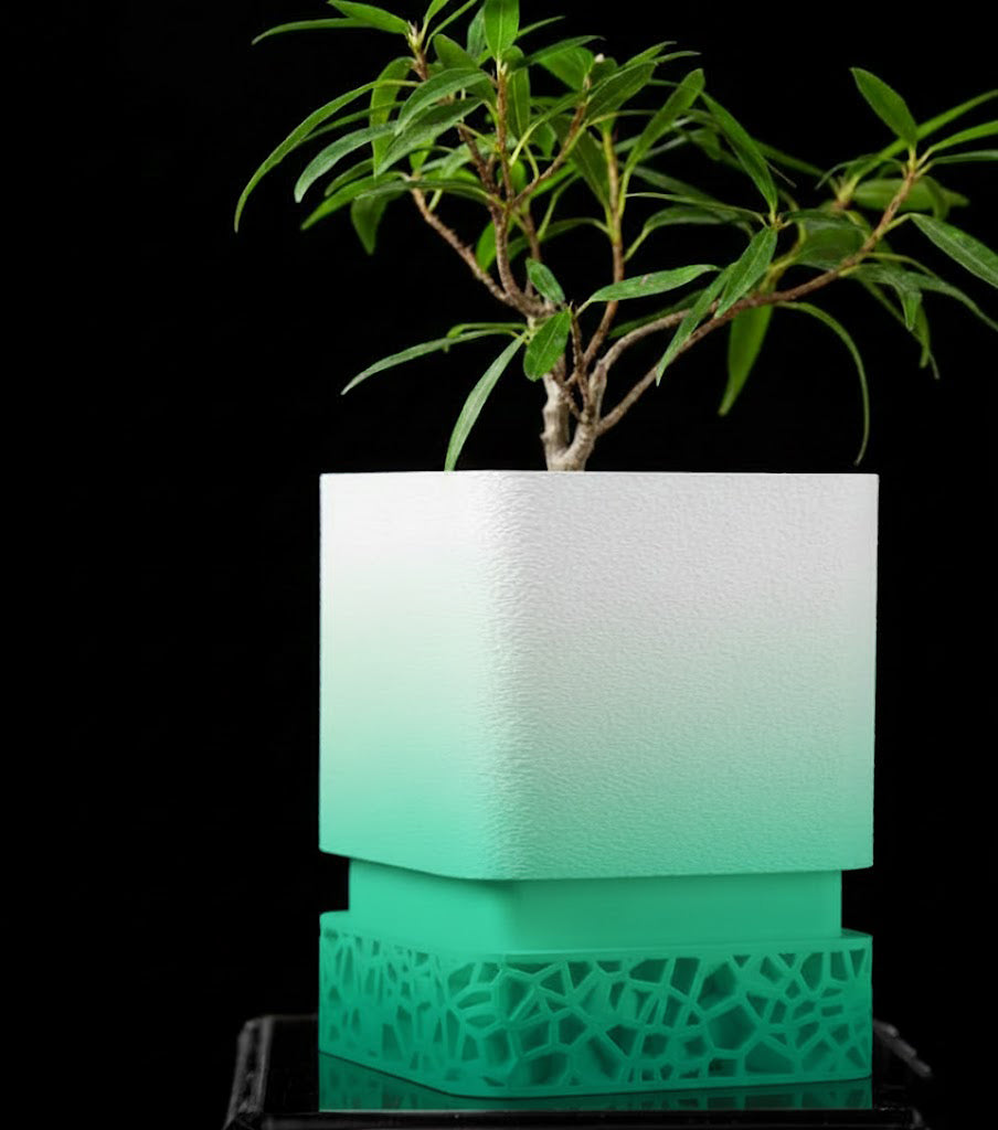 Vori Square Planter – Kantiger Minimalismus trifft 3D-Kunst