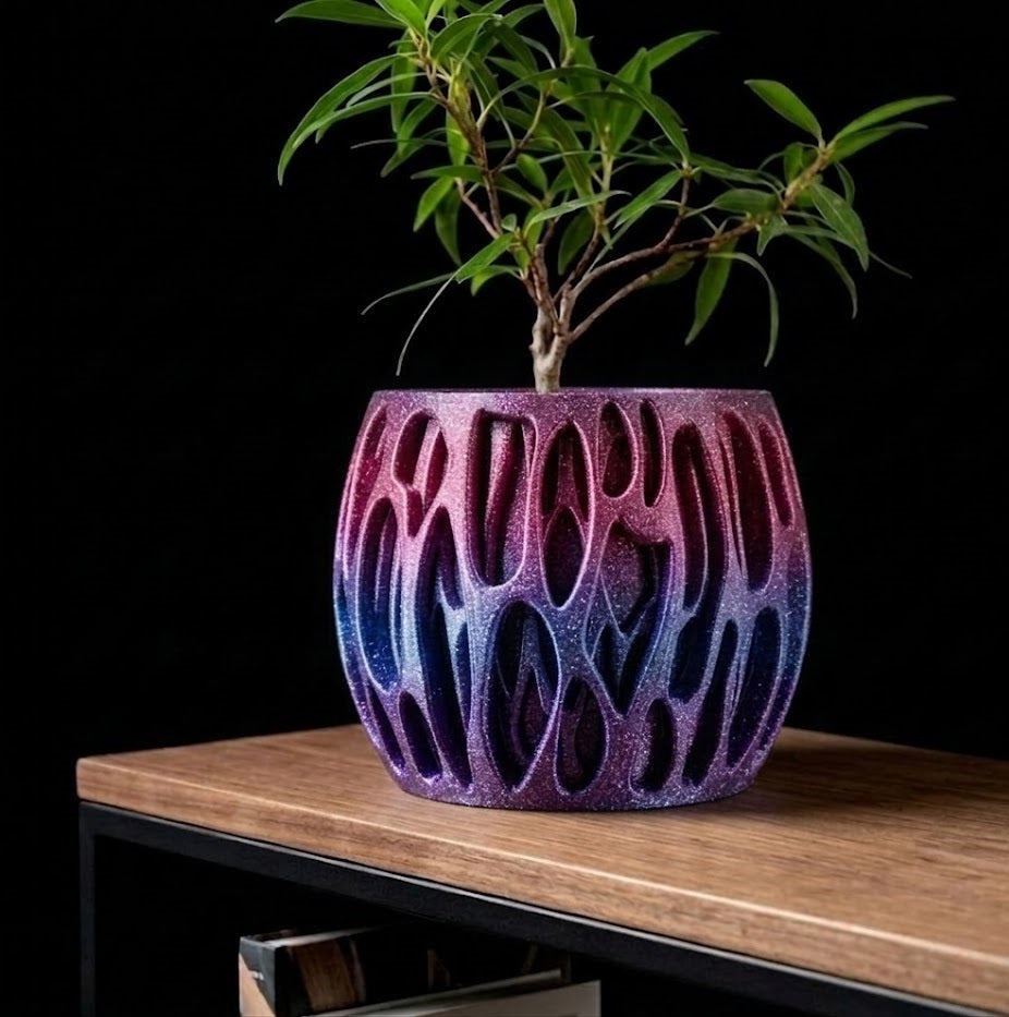 Schleim – Organische 3D-Form in geschlossener Eleganz