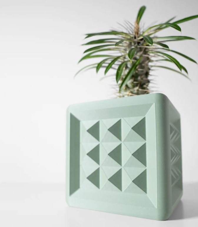 3D Pflanztopf „Novo“ – Geometrie in kubischer Klarheit
