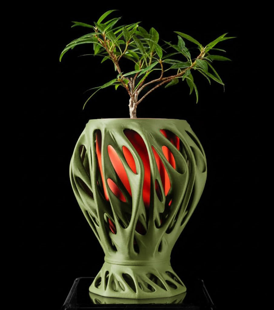 Mantis – Der organisch-geformte 3D Pflanztopf mit futurativem Look