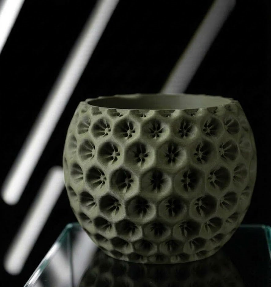Sternenklar Pflanztopf – Galaktische Eleganz in 3D-Form