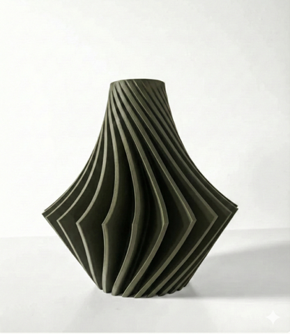 Vase „Vamio“ – Dynamik in Design gegossen