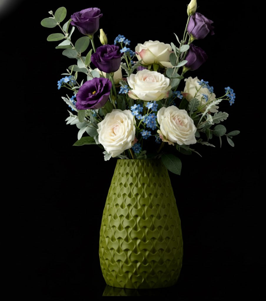 Vase "Inter Flower Vase" – Organische Eleganz