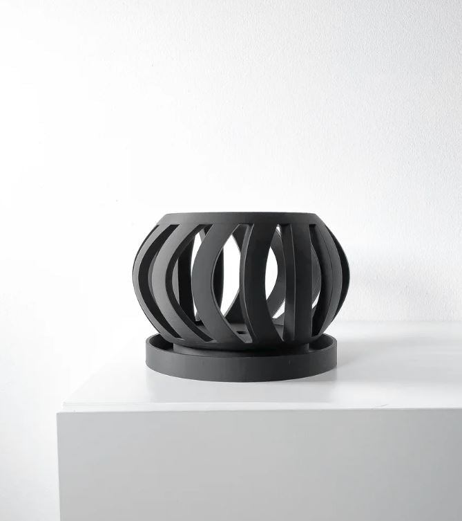 Oryx Pflanztopf – Eleganter 3D-Orchideentopf mit geschwungener Belüftungsstruktur und Abtropfschale