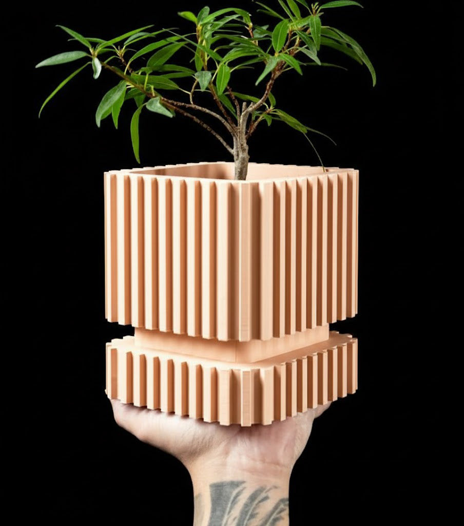 Gestreifter – Der kantige 3D-Pflanztopf mit Charakter