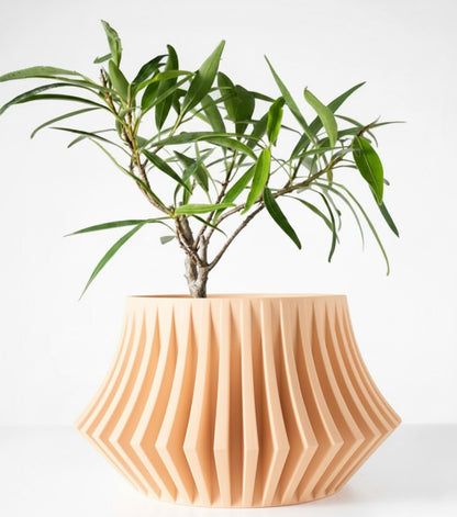 Der Jasen – Facettenreicher 3D-Pflanztopf mit architektonischem Fächerlook