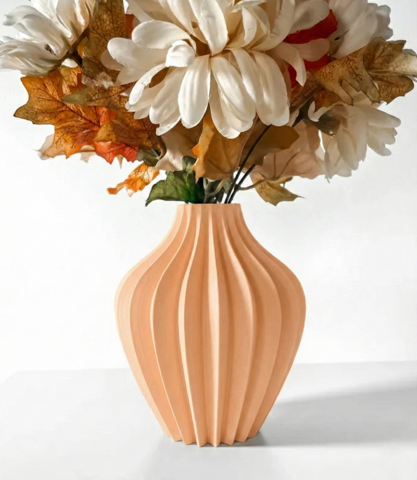 Vase „Darin-Vase“ – Eleganz in Bewegung
