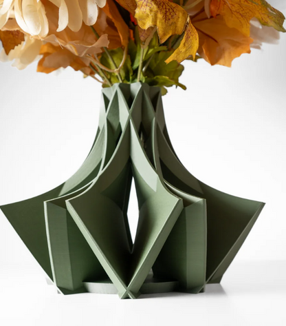 Vase „Ramo-Vase“ – Ausdruckskraft in architektonischer Form