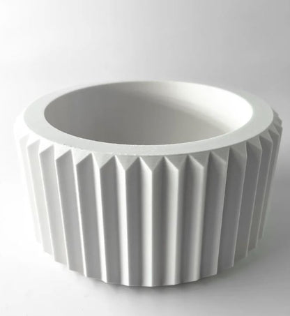 Rilas Pflanztopf – Eleganter 3D-Pflanztopf mit klarer Linienstruktur