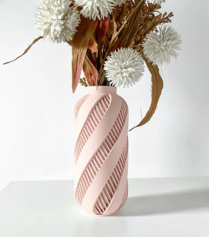 Vase „Alin“ – Dynamik trifft Präzision