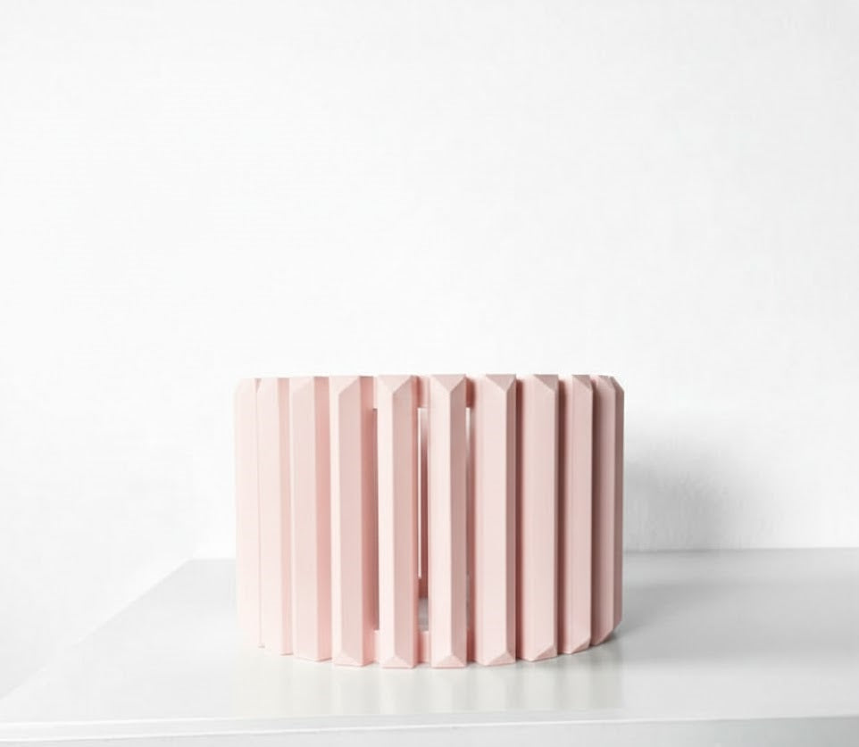 Eren Pflanztopf – Charakterstarker 3D-Orchideentopf mit kantigem Relief und Belüftungssystem