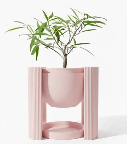 Der Avor – Minimalistischer 3D-Pflanztopf mit architektonischem Sockel