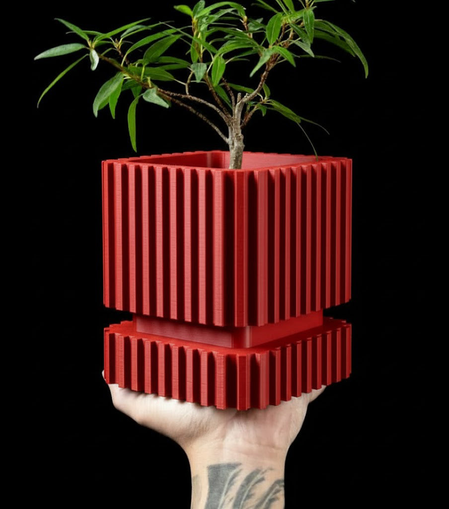 Gestreifter – Der kantige 3D-Pflanztopf mit Charakter