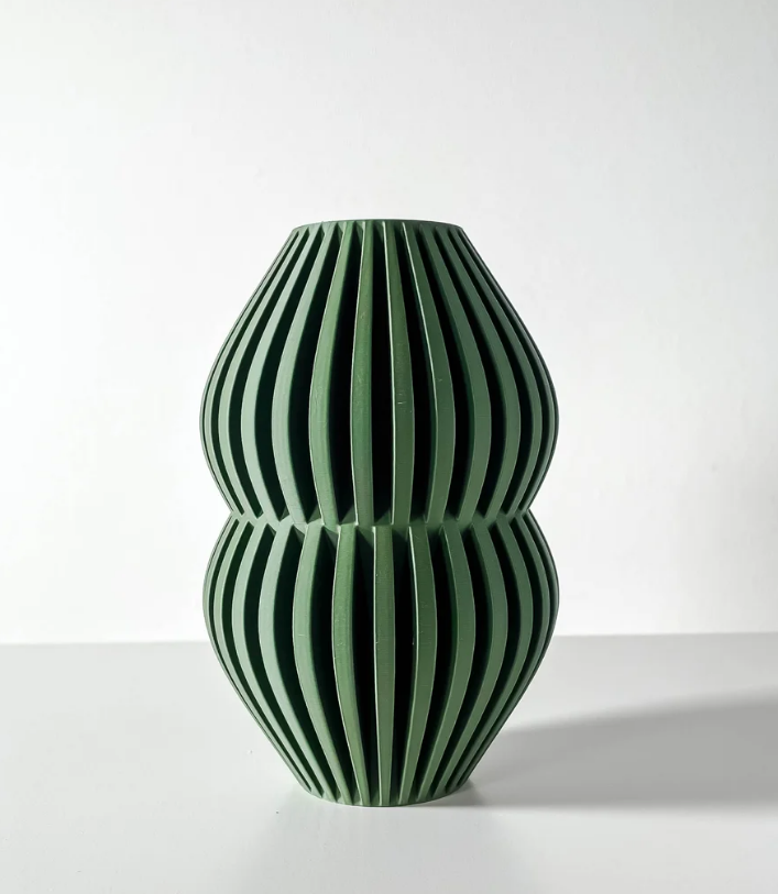 Vase „Rox“ – Symmetrie trifft auf moderne Struktur