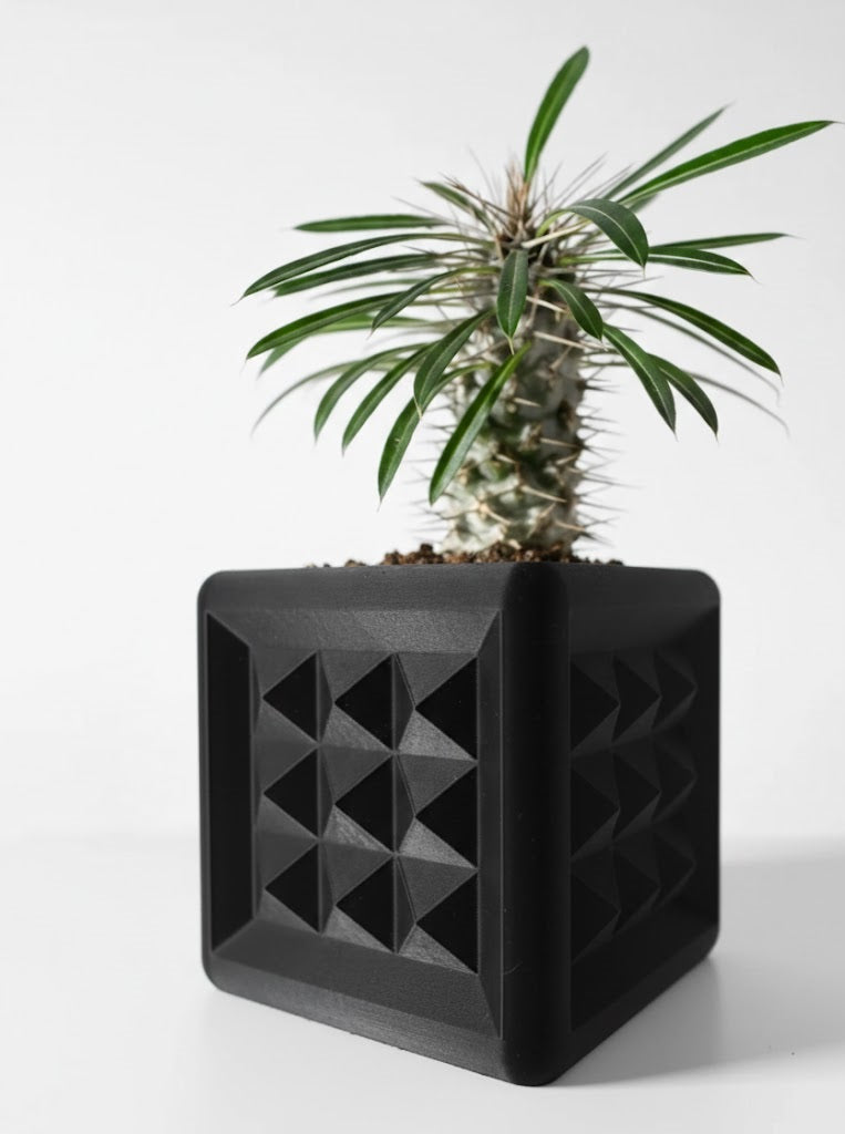 3D Pflanztopf „Novo“ – Geometrie in kubischer Klarheit