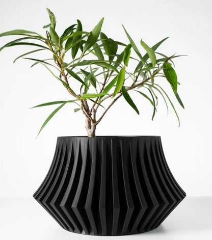 Der Jasen – Facettenreicher 3D-Pflanztopf mit architektonischem Fächerlook