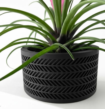 Quen Pflanztopf – Zeitloser 3D-Pflanztopf mit markanter Chevron-Struktur