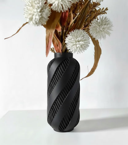 Vase „Alin“ – Dynamik trifft Präzision