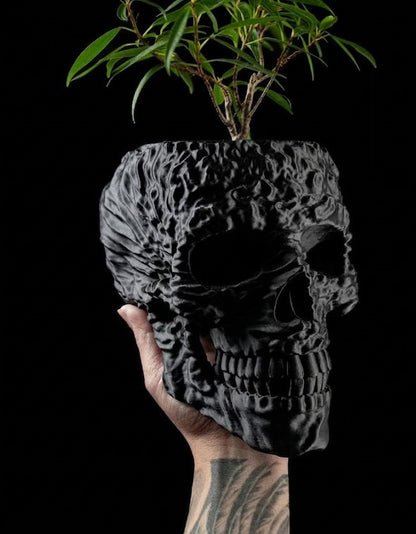 Totenkopf Pflanztopf – Makaber schön in 3D