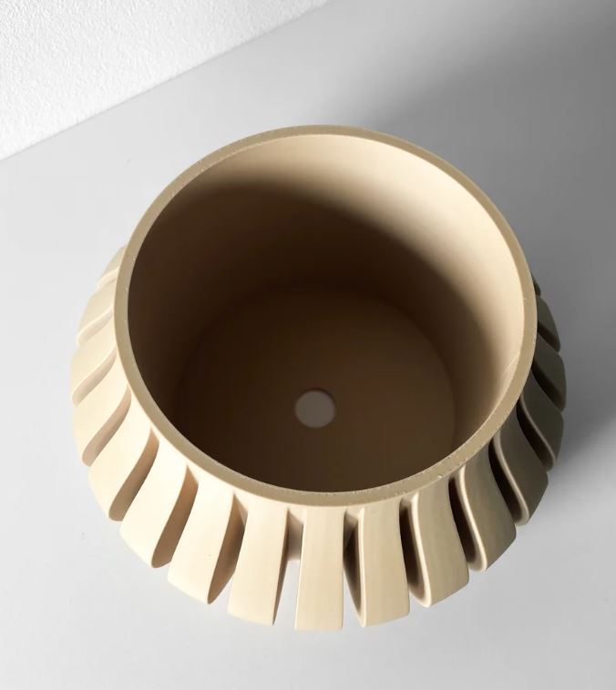 Toril Pflanztopf – Fließendes Design in perfekter Form