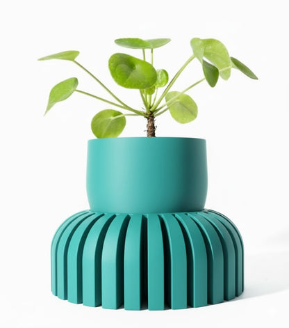 Der Karis – Skulpturaler 3D-Pflanztopf mit modernem Rippendesign