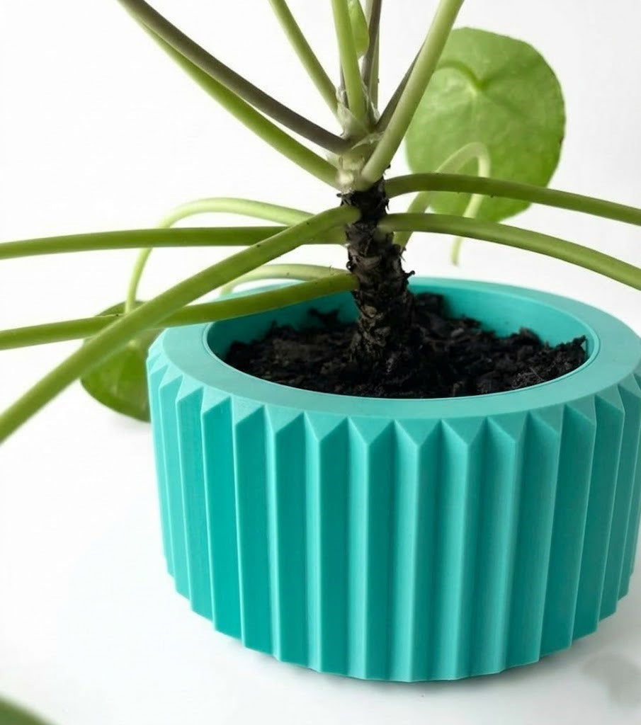 Rilas Pflanztopf – Eleganter 3D-Pflanztopf mit klarer Linienstruktur