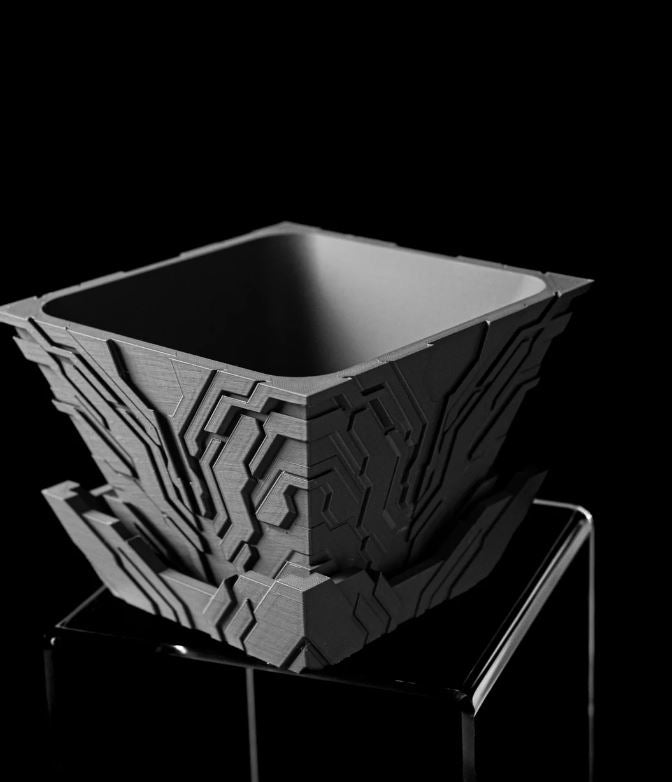 Uplink – Der 3D Pflanztopf mit digitaler Struktur
